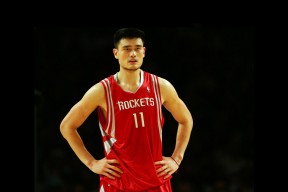 星空综合体育-中国篮球的信念在拼搏中延续，中国篮球精神