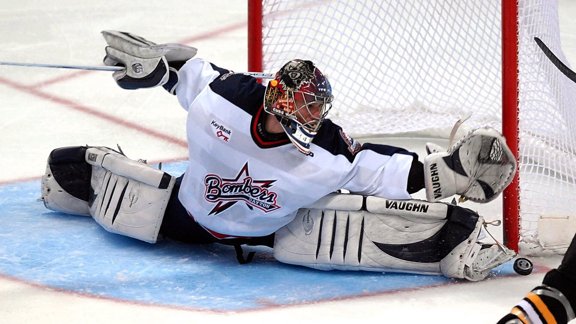 “尼古拉斯·桑特基的全能技术与精准决策,成就阿根廷美洲狮队的胜利”